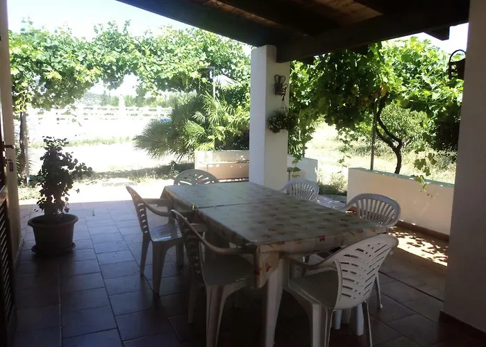Residenza Agrituristica Santa Lucia Con Piscina